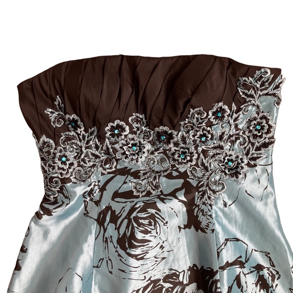 Alyce Designs Women’s aqua and black floral strapless fit and flare dress Sz 22 - Picture 3 of 15